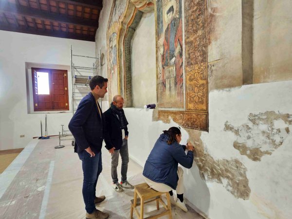 La rehabilitación de la ermita de San Sebastián finaliza con la restauración de sus pinturas murales tardogóticas